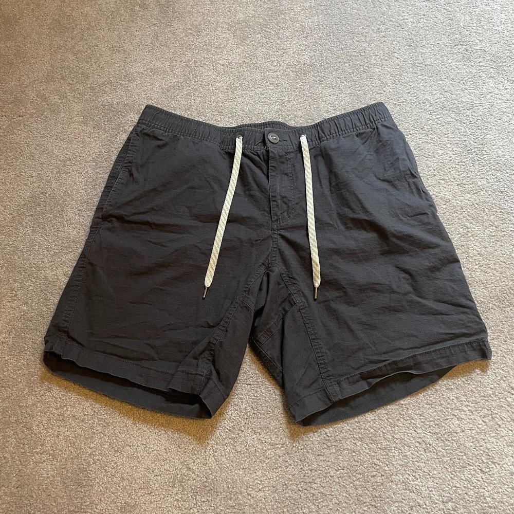 Vuori Ripstop Shorts Mens Medium Gray Duraterra Stretch Cotton 8" Zip Pockets